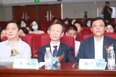 &ldquo;喬洛施無(wú)敏愛(ài)心公益行動(dòng)&rdquo;正式啟動(dòng) 百家醫(yī)院參與,向&ldquo;口罩肌&rdquo;宣戰(zhàn)!